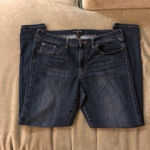 EUC Banana Republic Skinny Jeans, Dark Wash, 31/12